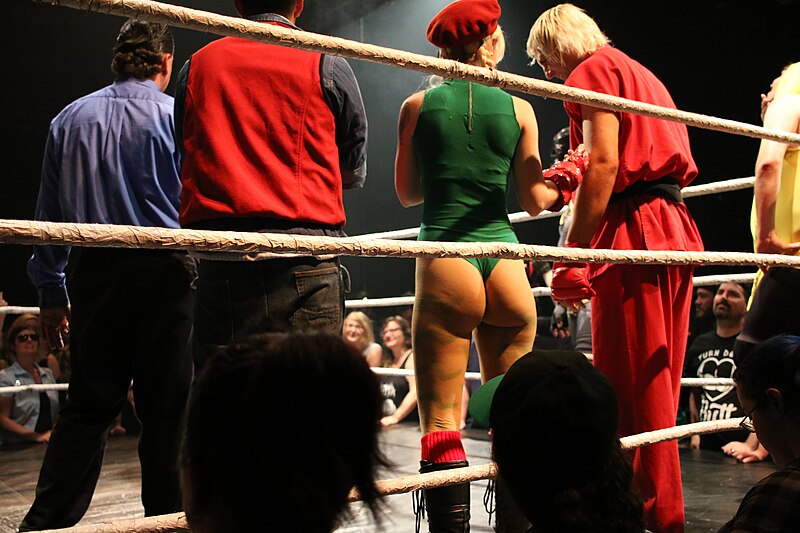 File:Cammy and Ken at Hoodslam.jpg