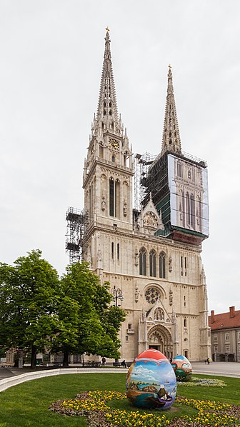 File:Catedral de Zagreb, Croacia, 2014-04-20, DD 35.JPG