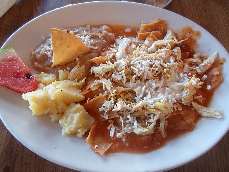 File:Chilaquiles Rojos.JPG