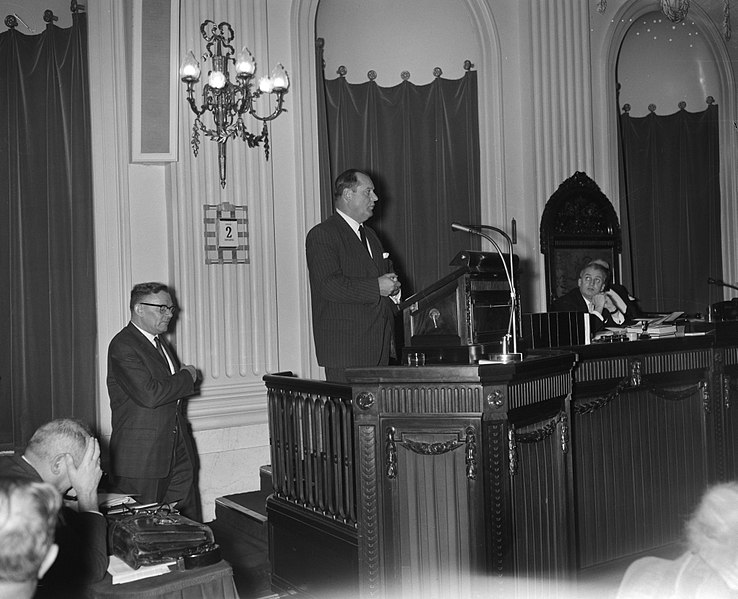 File:Debat in Tweede Kamer over Nieuw-Guinea Rede van dhr mr Blaisse (KVP), Bestanddeelnr 913-3605.jpg