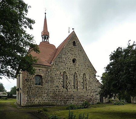 Dorfkirche (Blumenow)2