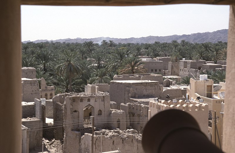 File:Dunst Oman scan0428 - Ausblick.jpg