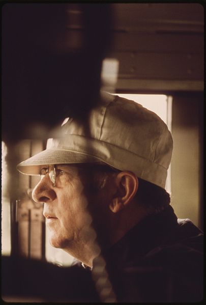 File:ENGINEER ON THE EMPIRE BUILDER CONCENTRATES ON THE TRACK AHEAD AS THE AMTRAK PASSENGER TRAIN TRAVELS FROM CHICAGO TO... - NARA - 556084.jpg