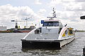 Nederlands: Waterbus VLIJ bij de halte Ridderkerk