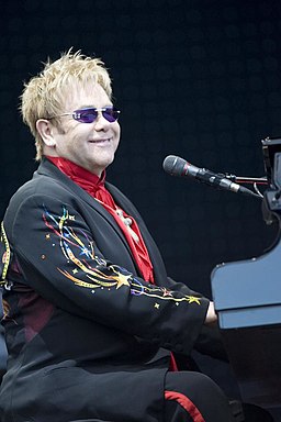 Elton John performing, 2008 1