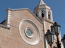 Façade of Lucera's Cathedral.jpg