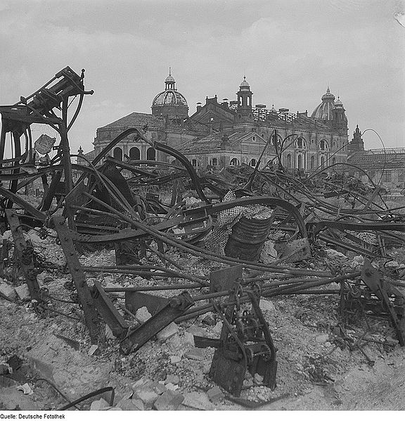 File:Fotothek df ps 0000076 Ruine des Ausstellungspalastes.jpg