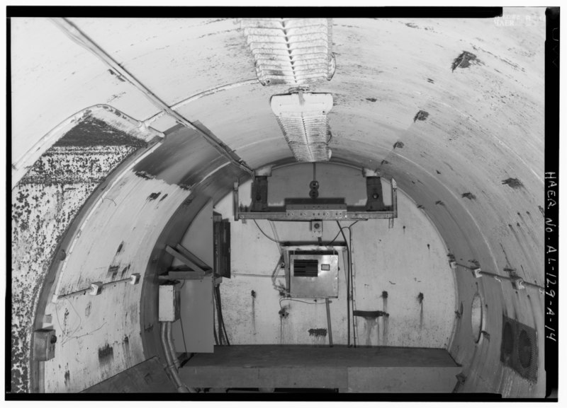 File:GENERAL VIEW OF THE INTERIOR OF THE EXTREME NORTH CONTROL TANK SHOWING THE REMAINING PIECES OF EQUIPMENT USED DURING THE REDSTONE ROCKET TESTING PROGRAM. - Marshall Space HAER ALA,45-HUVI.V,7A-14.tif