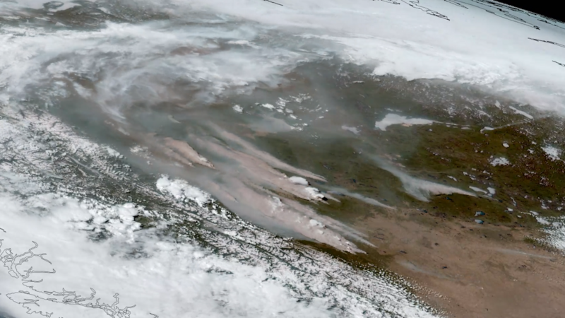 پرونده:GOES-18 Monitors Wildfires Raging in Western Canada.png
