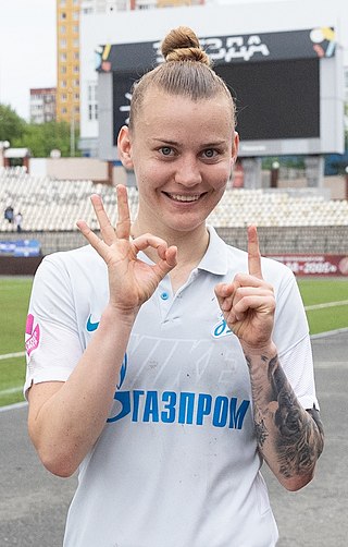 <span class="mw-page-title-main">Gabriela Grzywińska</span> Polish footballer