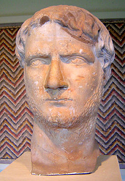 Gallienus bust.jpg