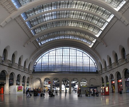 ไฟล์:Gare de l'Est Paris 2007h1.jpg