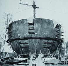 Gasbehälter an der Tunnelstraße im Bau