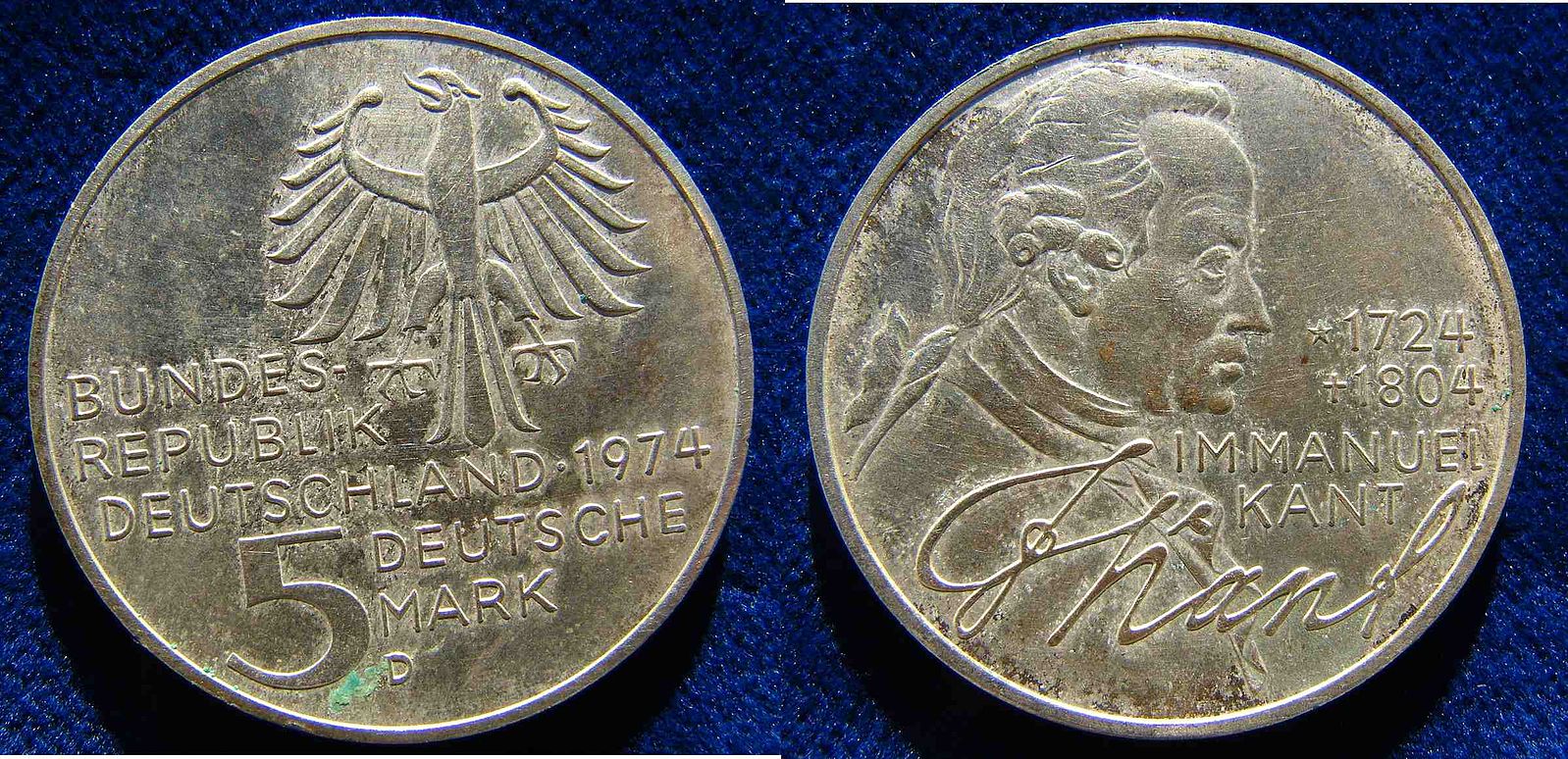 Монета Иммануил кант