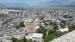 Bild på staden Gjirokastra