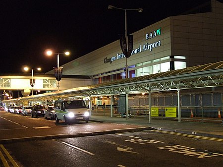 ไฟล์:GlasgowAirportatnight7d.jpg