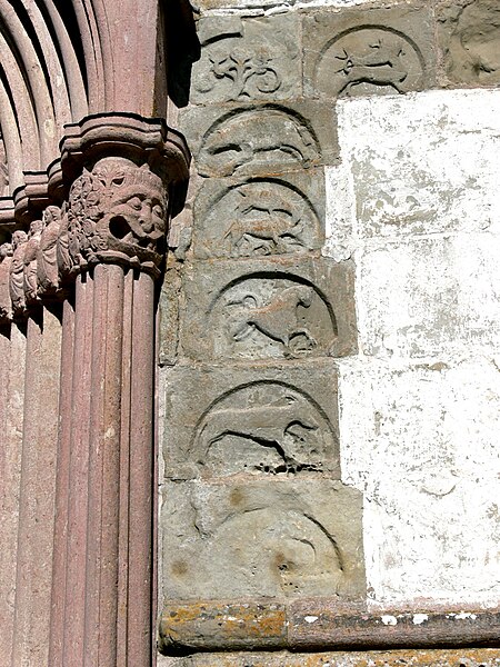 File:Gotland-Grotlingbo Kyrka Relief 10.jpg