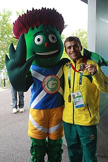 Grant Nel and Commonwealth Games 2014 Mascot.jpg