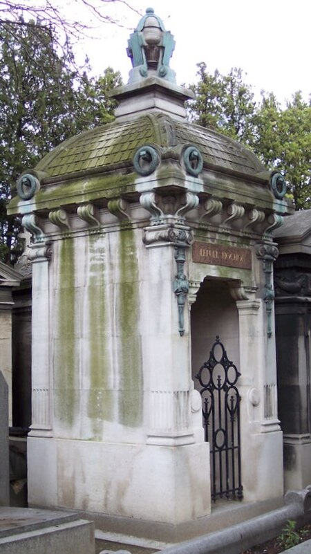 Lefuel's grave at Passy Cemetery