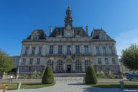 Лимож. Limoges достопримечательности. Лимож столица. Городская Дума в Лимож. Новая Аквитания университеты.