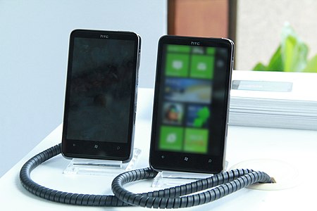 HTC HD7 smartphones.jpg