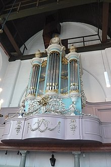 The organ was built in 1808 by Friederichs. Haarlem - Waalse kerk orgel.jpg