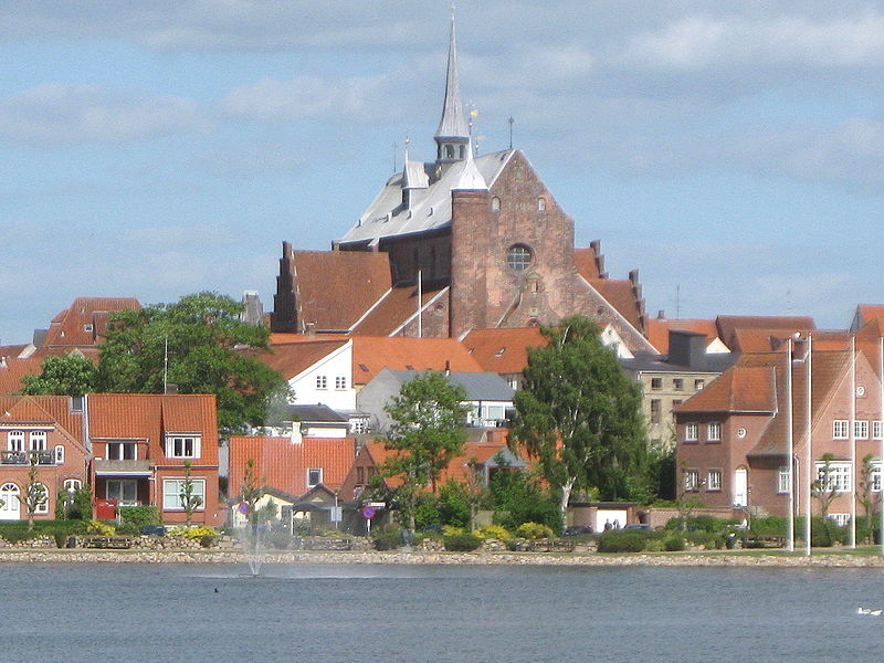 File:Haderslev Domkirke1.JPG