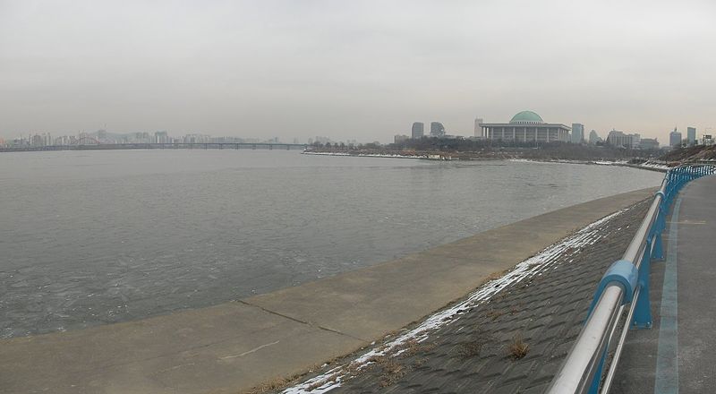 File:Han River and National Assembly - panoramio.jpg