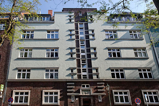 Haus Buelowstrasse 23 in Duesseldorf-Derendorf, von Nordwesten