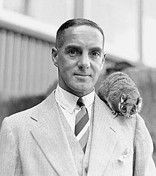 Herbert Sutcliffe in 1933