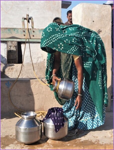 File:IDRF providing water for safe drinking and irrigation in arid areas.jpg