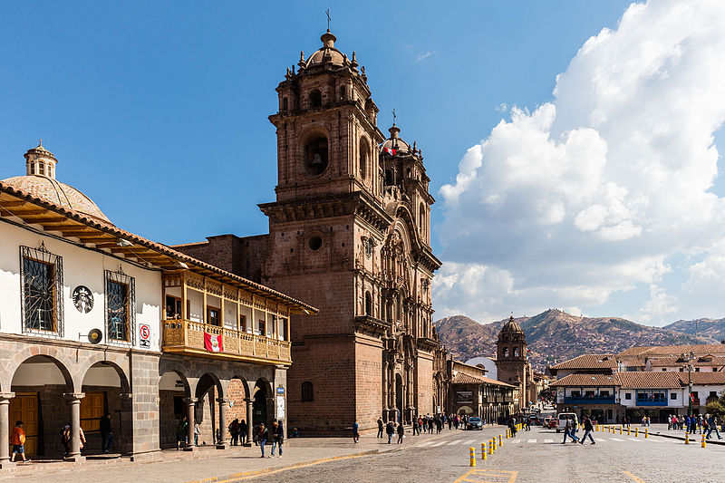 File:Iglesia de la Compañía de Jesús, Plaza de Armas, Cusco, Perú, 2015-07-31, DD 75.JPG