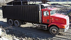 Right view of the truck.