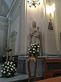 Interno della chiesa "Statua Madonna ".jpg