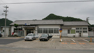 Kamigōri Station Railway station in Kamigōri, Hyōgo Prefecture, Japan