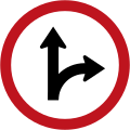 R35-6 Proceed straight or turn right ahead