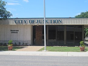 Junction, TX, City Hall IMG 4325.JPG
