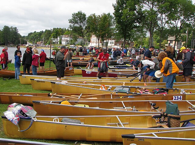 File:Kevlar racing canoes, Adirondack Canoe Classic.jpg