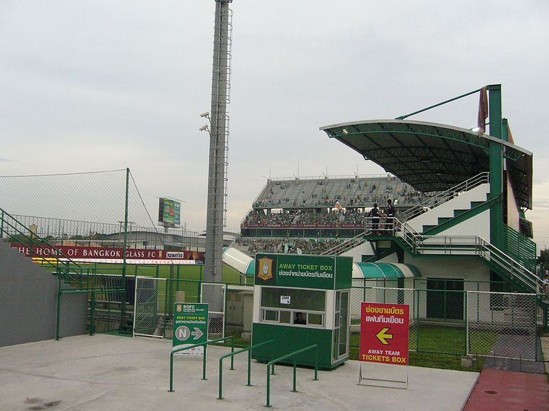 File:LEO Stadium.jpg