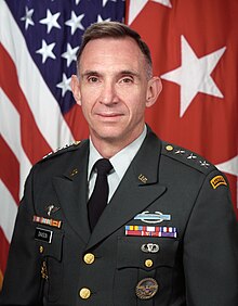 LT. Jenderal Michael S. Davison, Jr., PC-192890.jpg