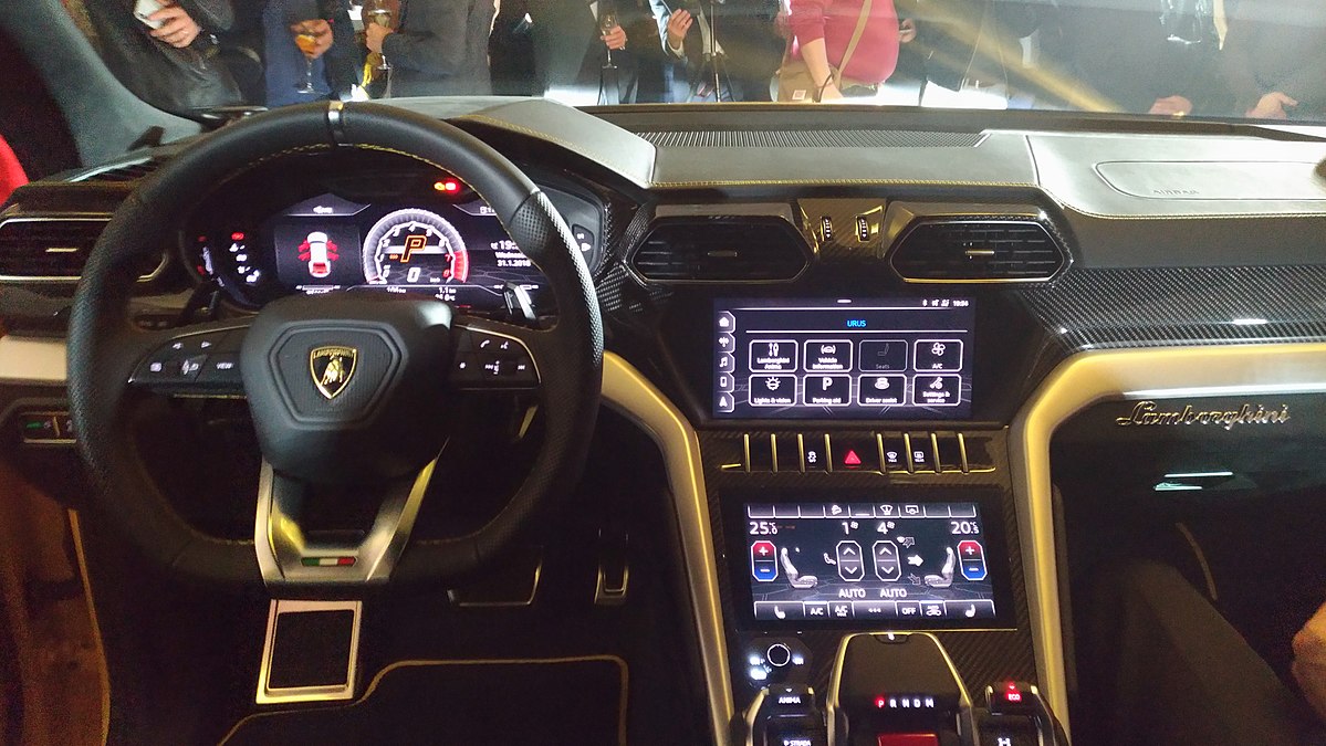 Lamborghini Urus Р»РёРјСѓР·РёРЅ