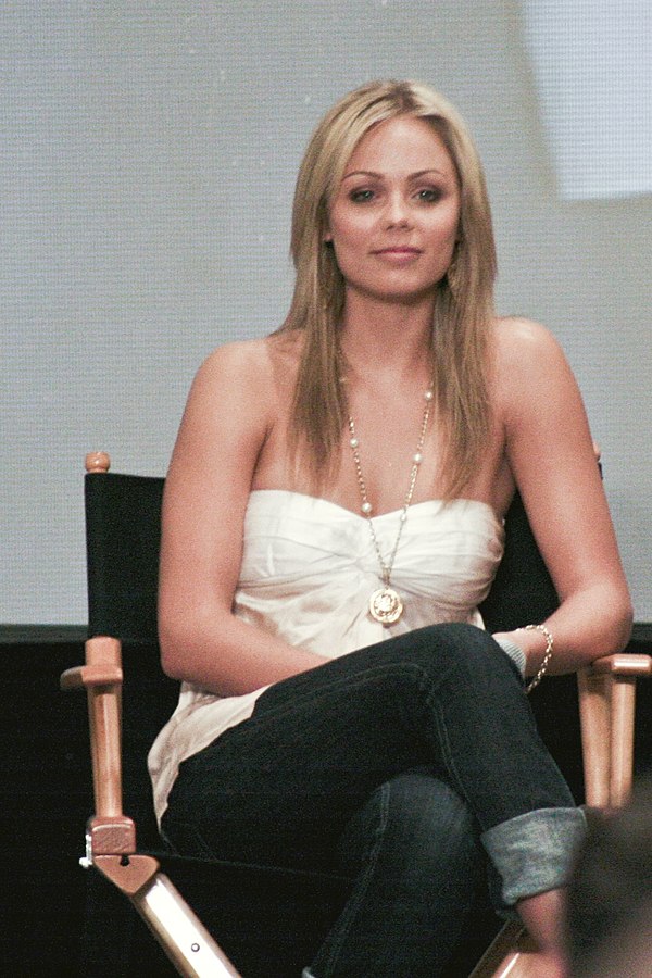 Laura Vandervoort in 2008