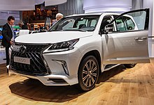 Lexus LX