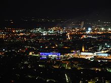 Linz bei Nacht vom Pöstlingberg aus gesehen