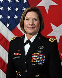 Le lieutenant-général Laura J. Richardson (6).jpg