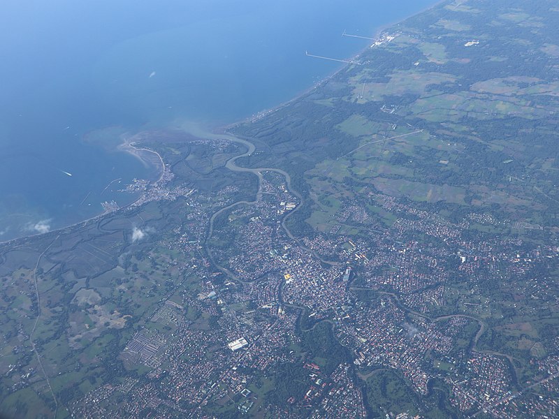 File:Lucena from air (Quezon; 11-24-2021).jpg