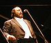 Luciano Pavarotti, au Stade Vélodrome de Marseille, le 15 juin 2002