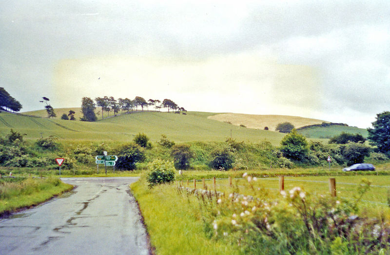 File:Luthrie geograph-3767023-by-Ben-Brooksbank.jpg