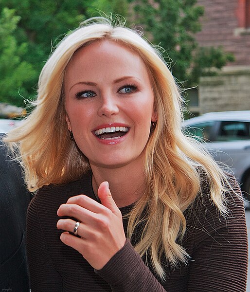 File:Malin Akerman (5392657049).jpg