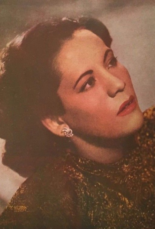 María Luisa Landín on the cover of Melodías mexicanas
